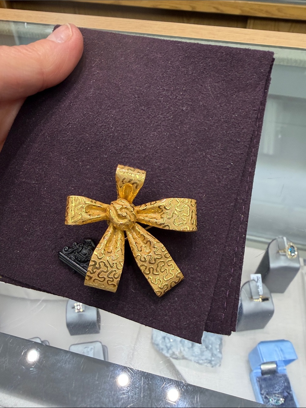Vintage Gold Bow Brooch - Textured Floral Design Miriam Haskell Authentic